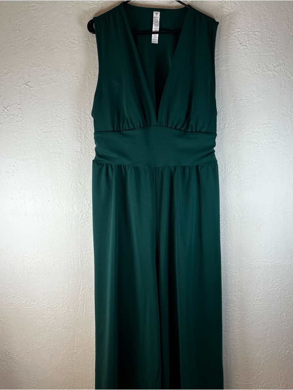 HALARA Deep Emerald Green Sleeveless Wide-Leg Jumpsuit - Picture 3 of 14